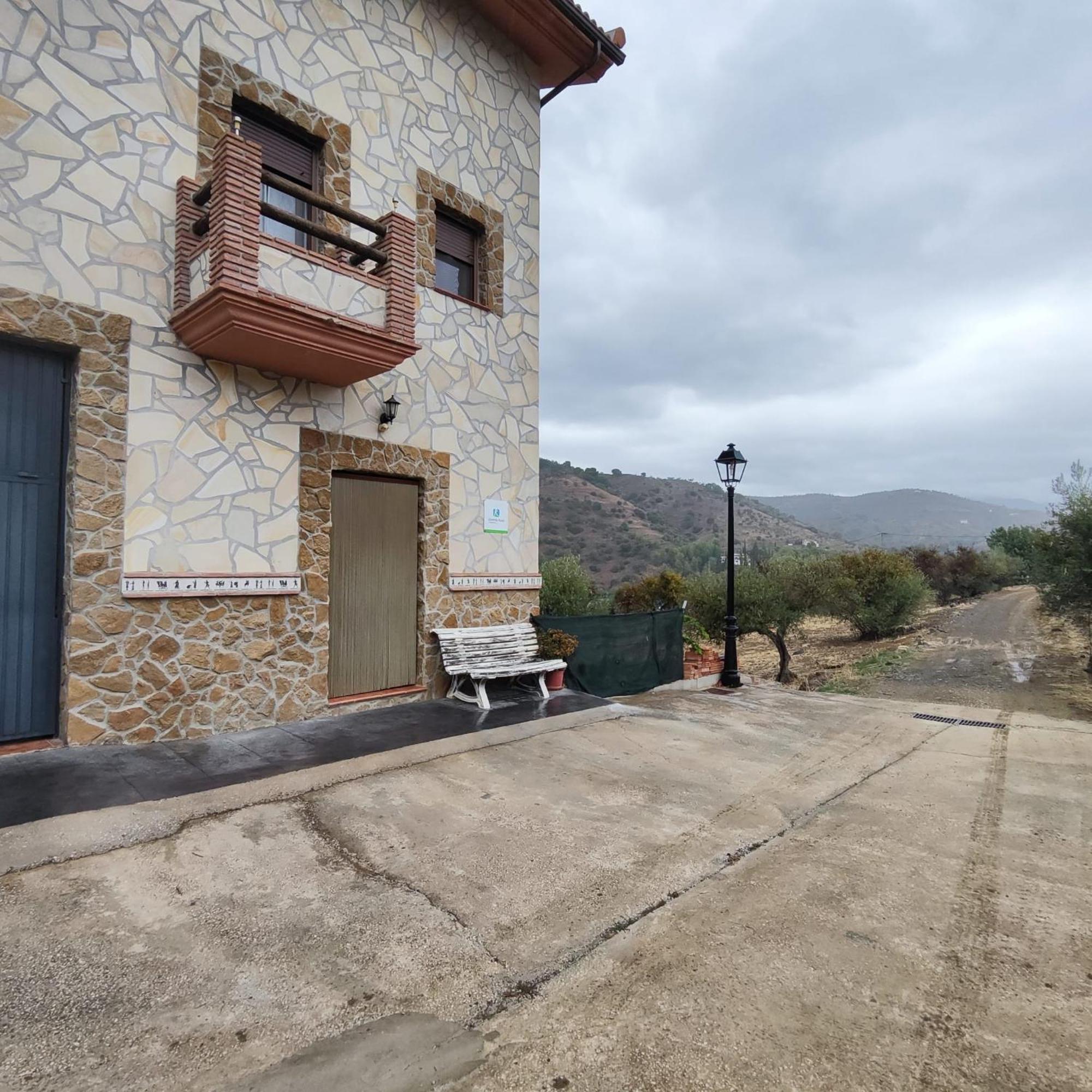 Casa Rural Sierra De Las Nieves Толокос Экстерьер фото